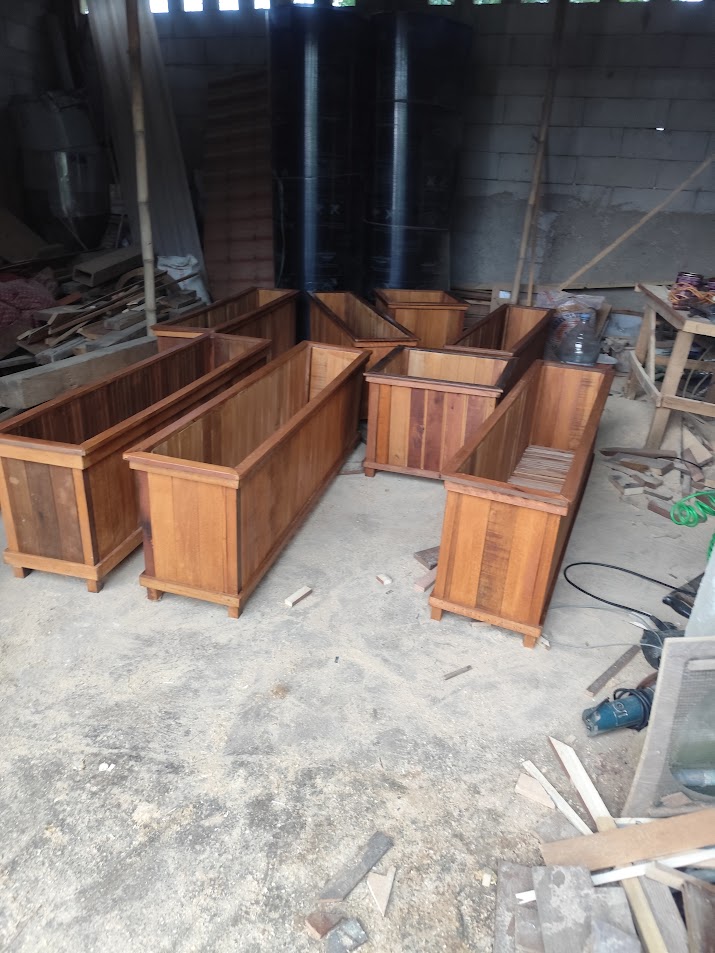 Planter box untuk taman Berkah Taman Group