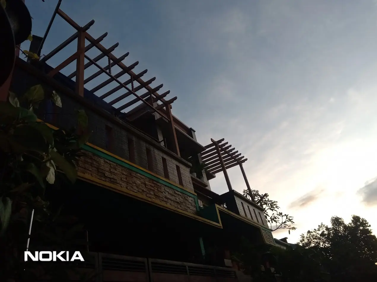 Pembuatan pergola di Pamulang oleh tukang pergola Tangerang - Berkah Taman Group
