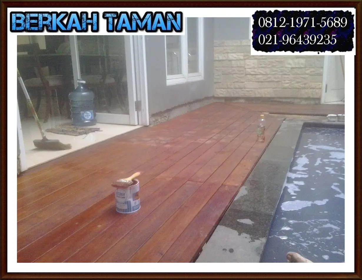 Hasil akhir decking kayu ulin Tapos
