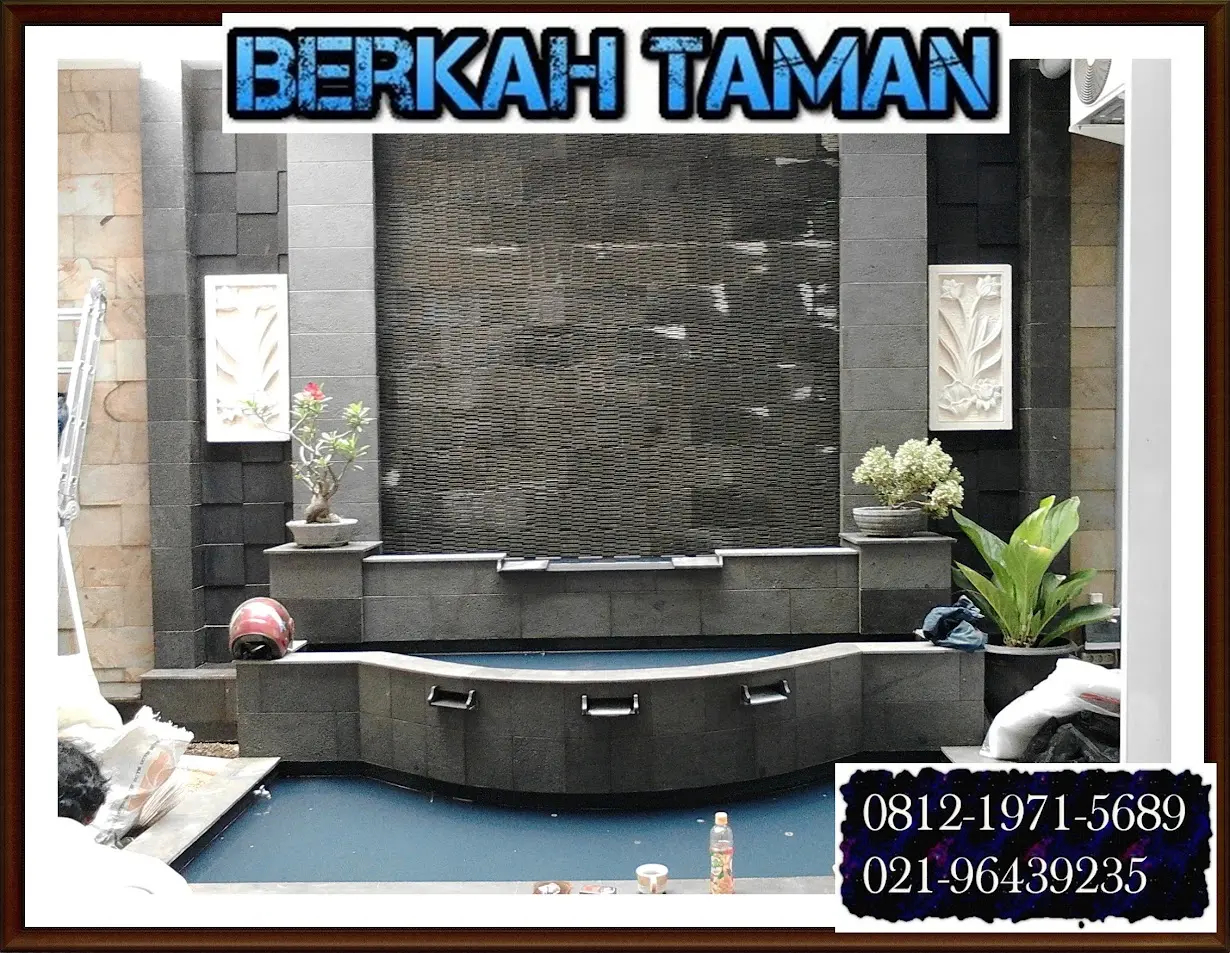 Proses pengerjaan struktur kolam koi di Tapos