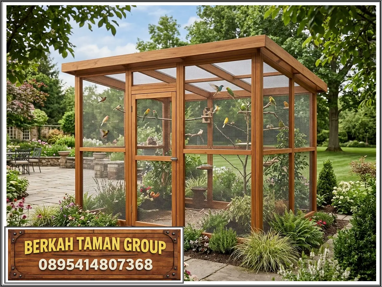 Aviary Burung Kayu Outdoor
